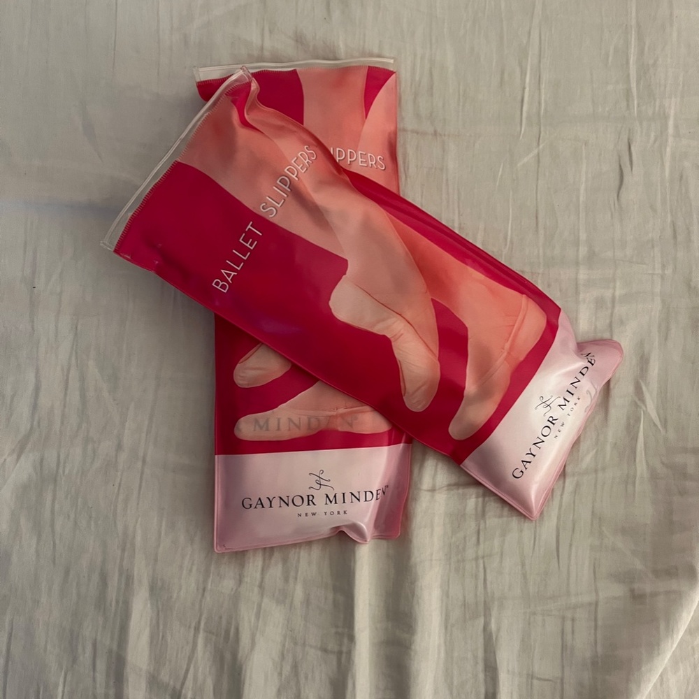 Gaynor Minden Joy Ballet Slippers-New